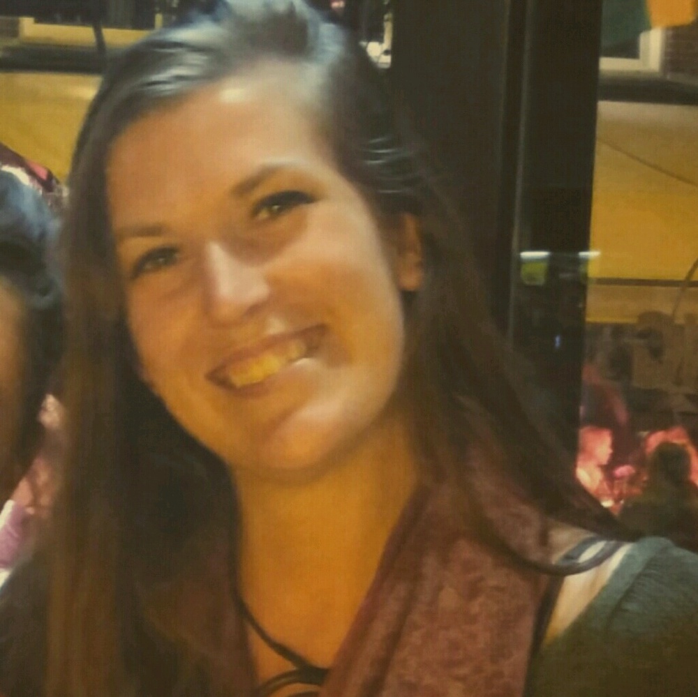 Meet your Posher, Abby